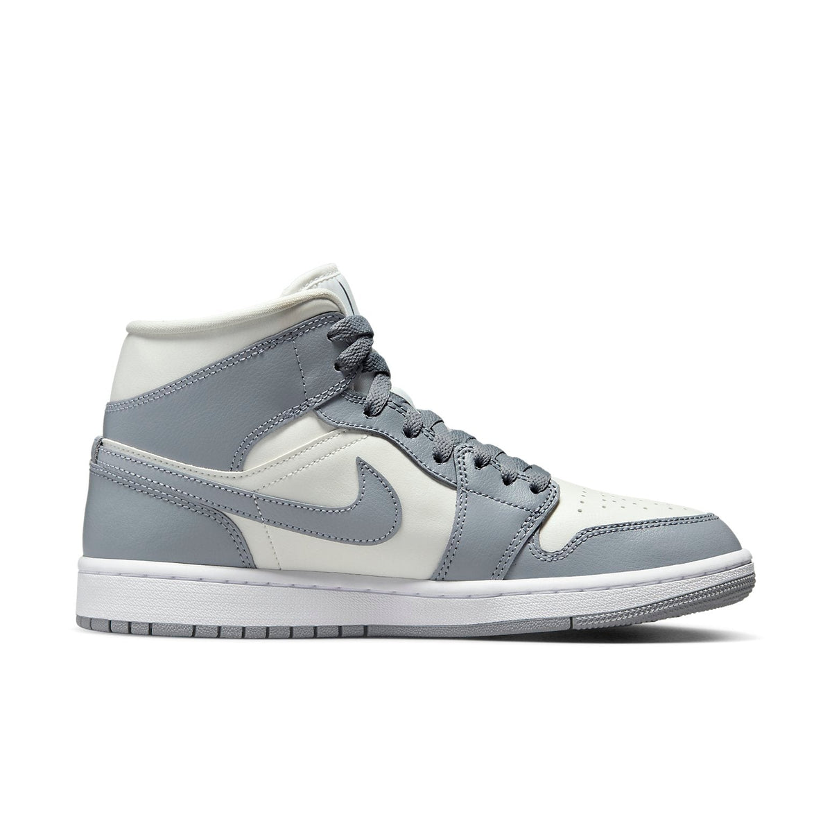 Air Jordan 1 Mid 'Stealth' (Women's)