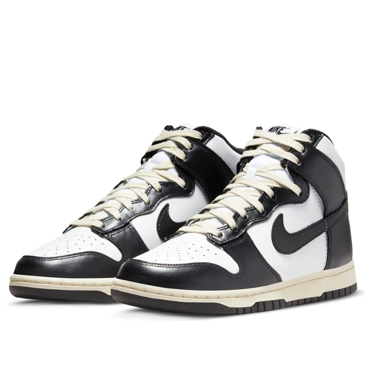 Nike Dunk High Vintage 'Black/White' (Women's)