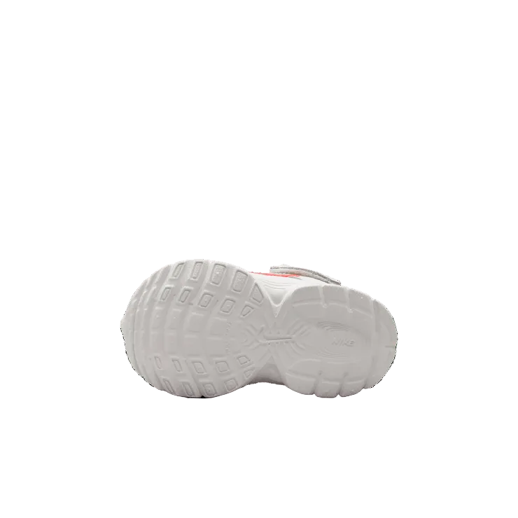 Nike V5 RNR Valentine's Day (TD)