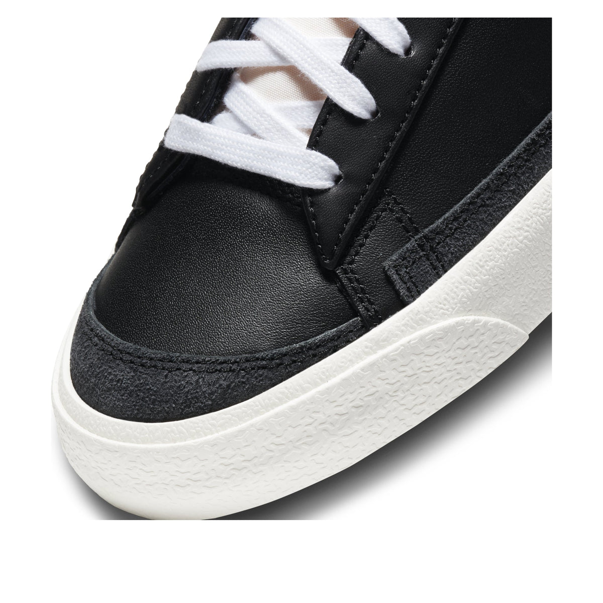 Nike Blazer Low 77 'Black White' (Men's)