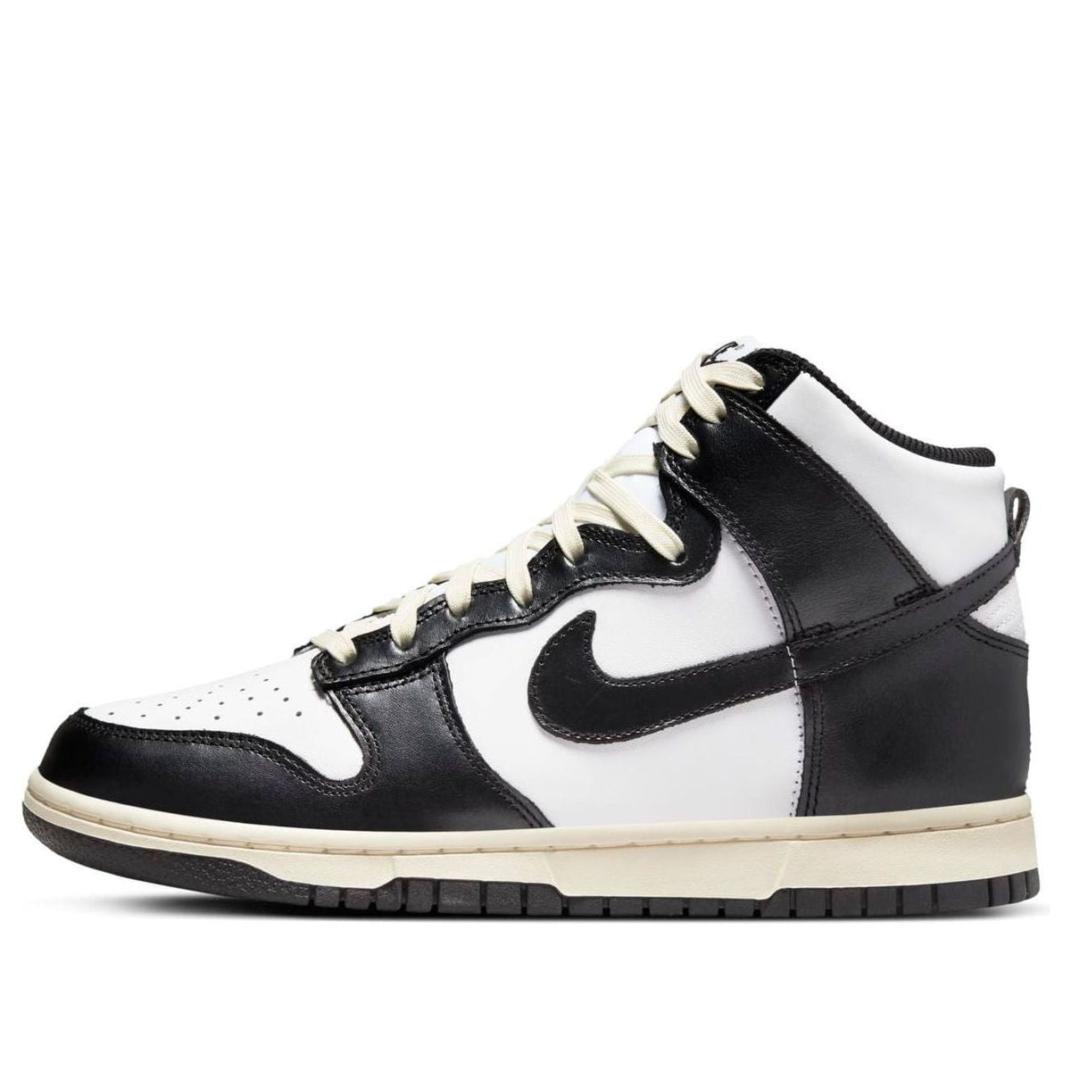 Nike Dunk High Vintage 'Black/White' (Women's)