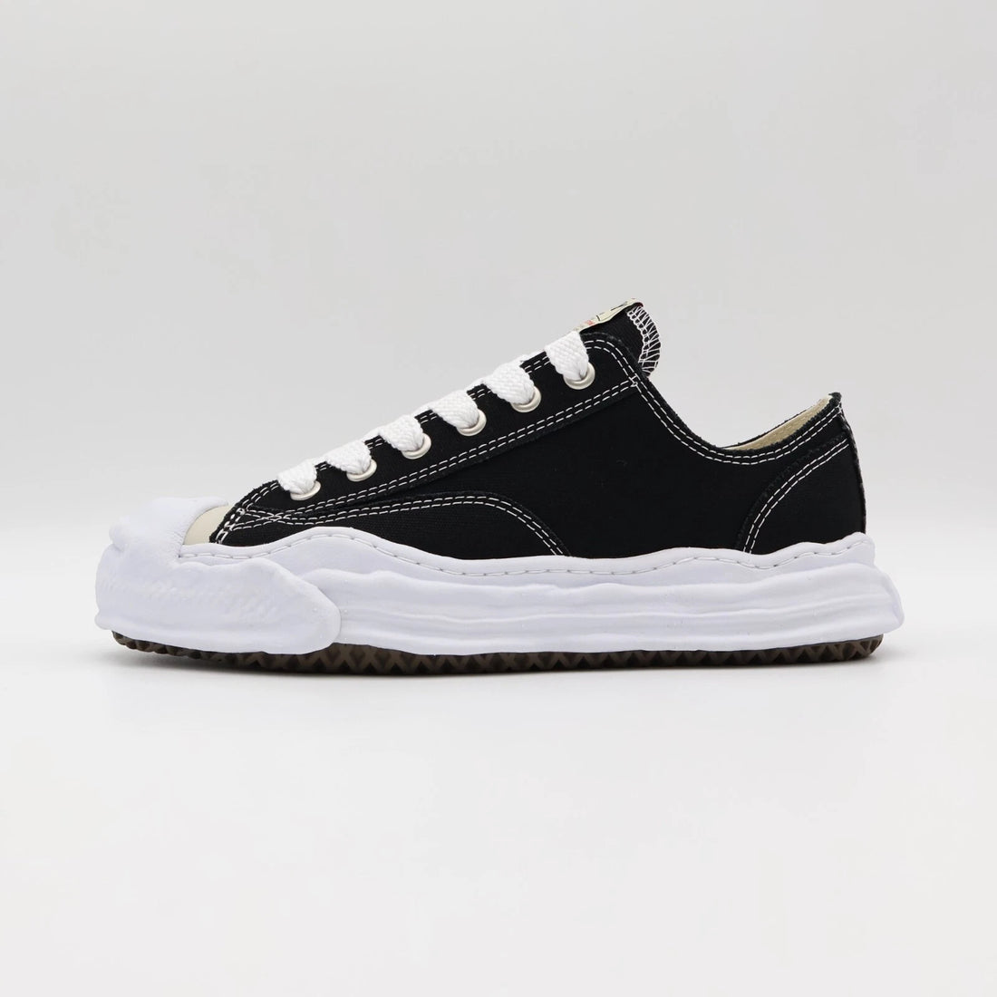 Maison MIHARA YASUHIRO HANK OG Sole Canvas Low 'Black White' (Men's)